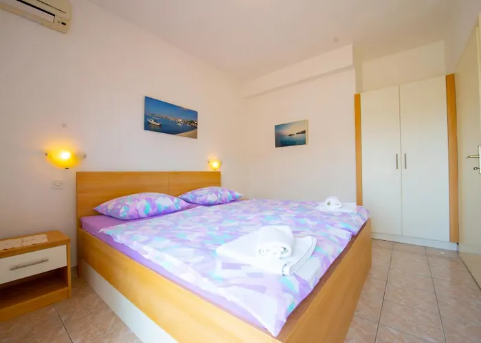 Apartments Cvito